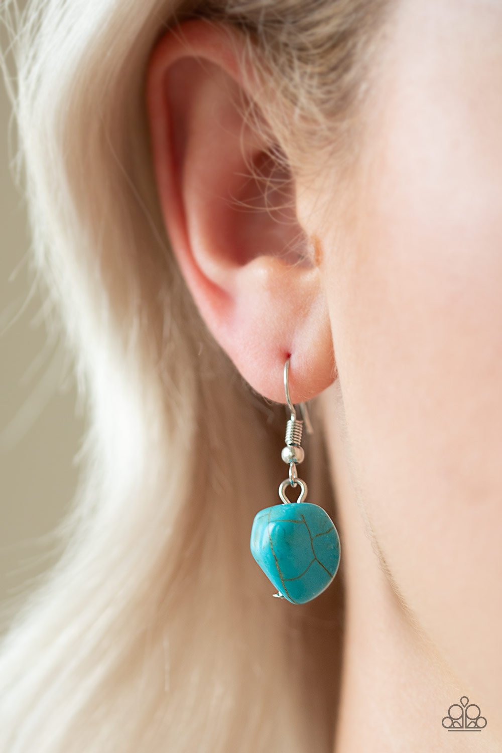 Stunningly Stone Age - Blue Turquoise and Rhinestone Necklace With Matching Earrings - A Diva Mentality 