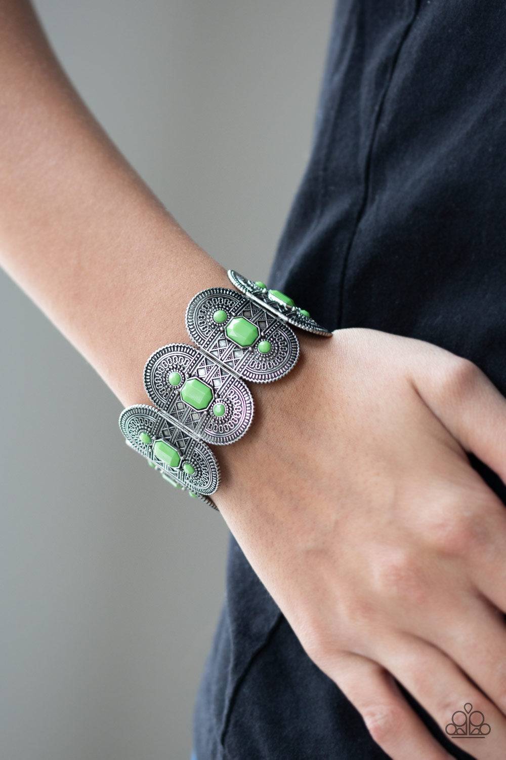 Turn Up The TROPICAL Heat - Green Bracelet - A Diva Mentality 