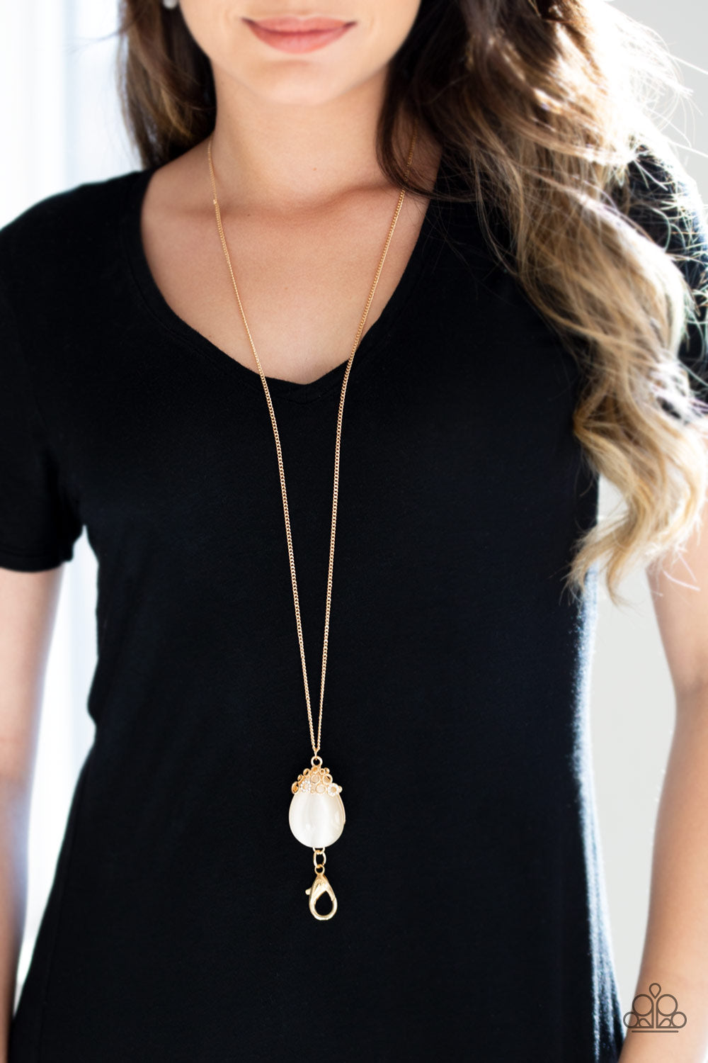 Nightcap and Gown - Gold Necklace With Matching Earrings - A Diva Mentality 