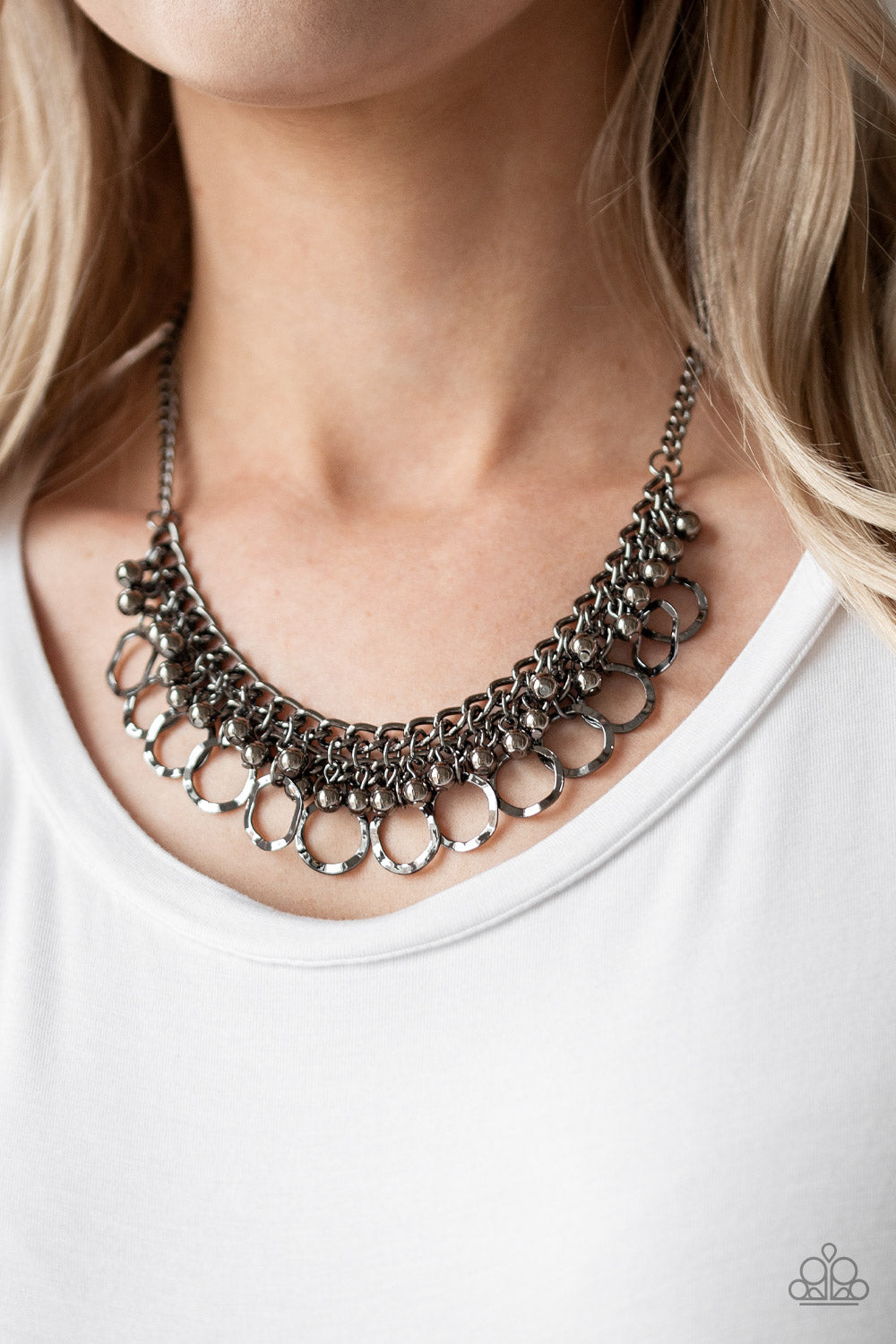 Ring Leader Radiance - Black Necklace With Matching Earrings - A Diva Mentality 
