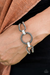 Simply Santa Fe - Complete Trend Blend Fashion Jewelry Set - A Diva Mentality 