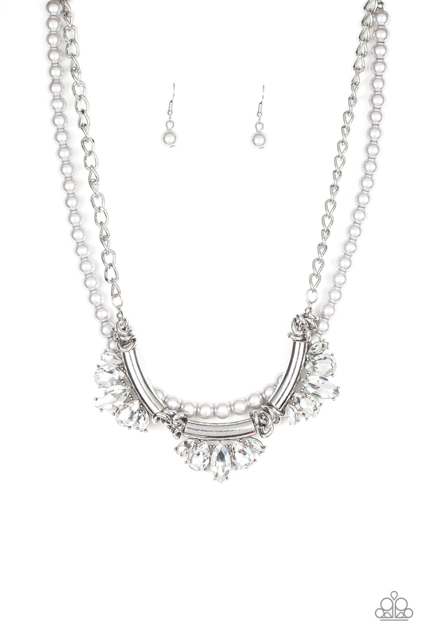 Bow Before The Queen - Silver Necklace - A Diva Mentality 