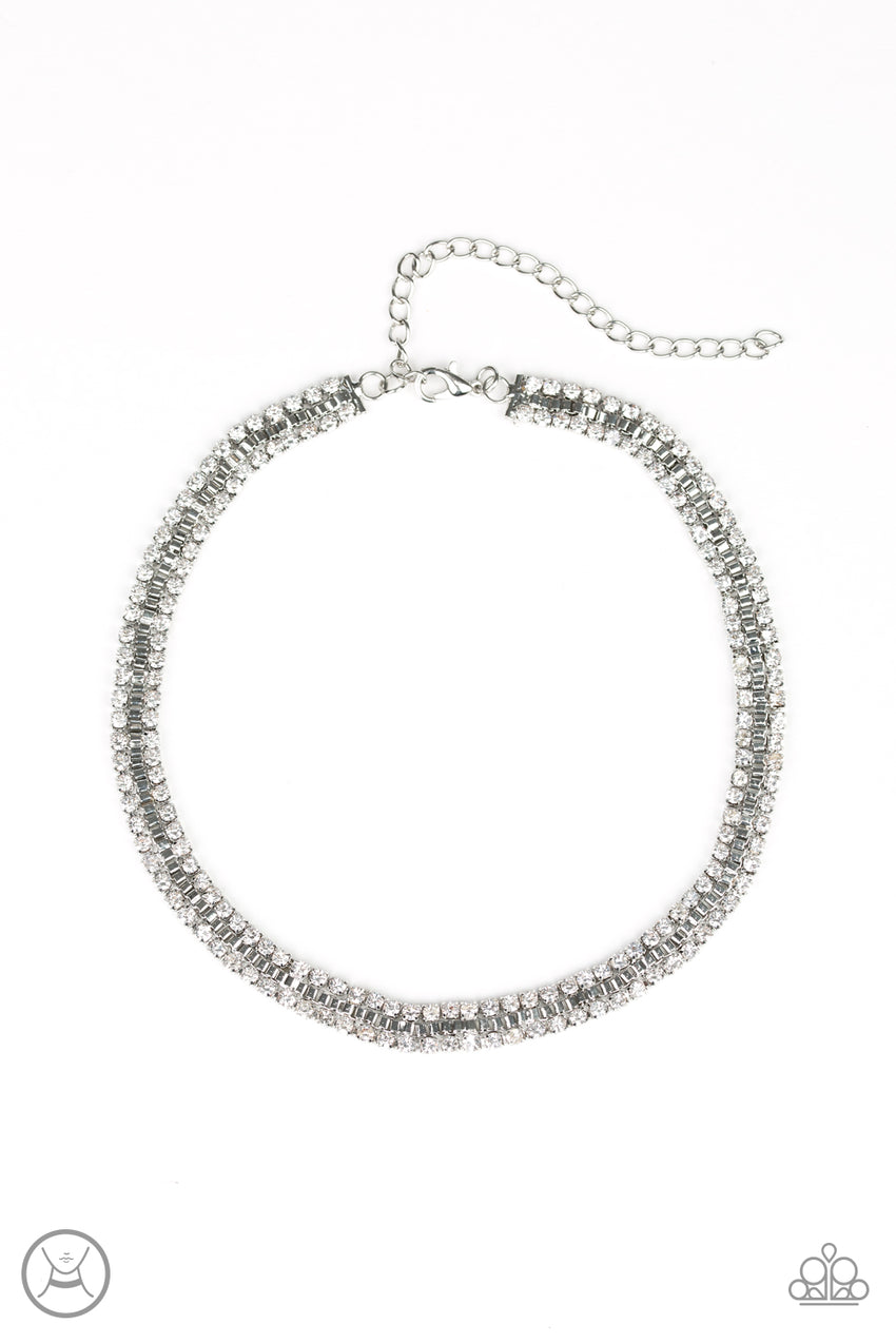 Full Of Hot HEIR  White Paparazzi Choker